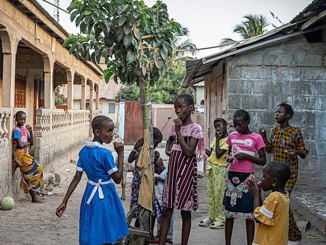 Loricia, 8, from Mozambique